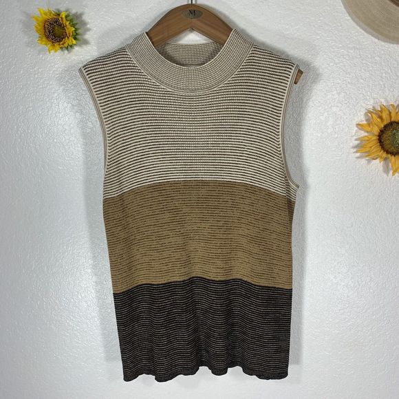 Emma James Mock Neck Sleeveless Top Size 1/1X Womens - Picture 3 of 6